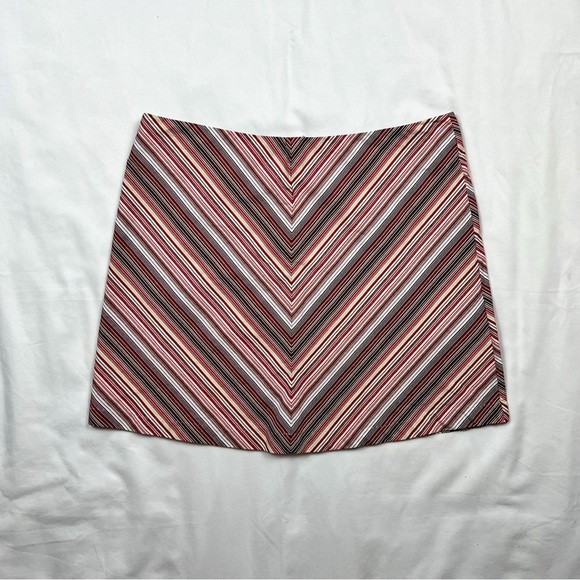 Vintage 90’s Mini Skirt - Picture 2 of 7